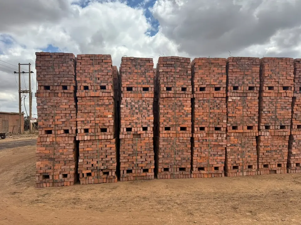 Red Common Bricks in Harare, photo 3